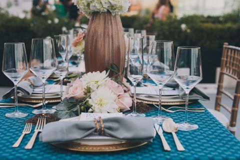 table group wedding decor design flowers 